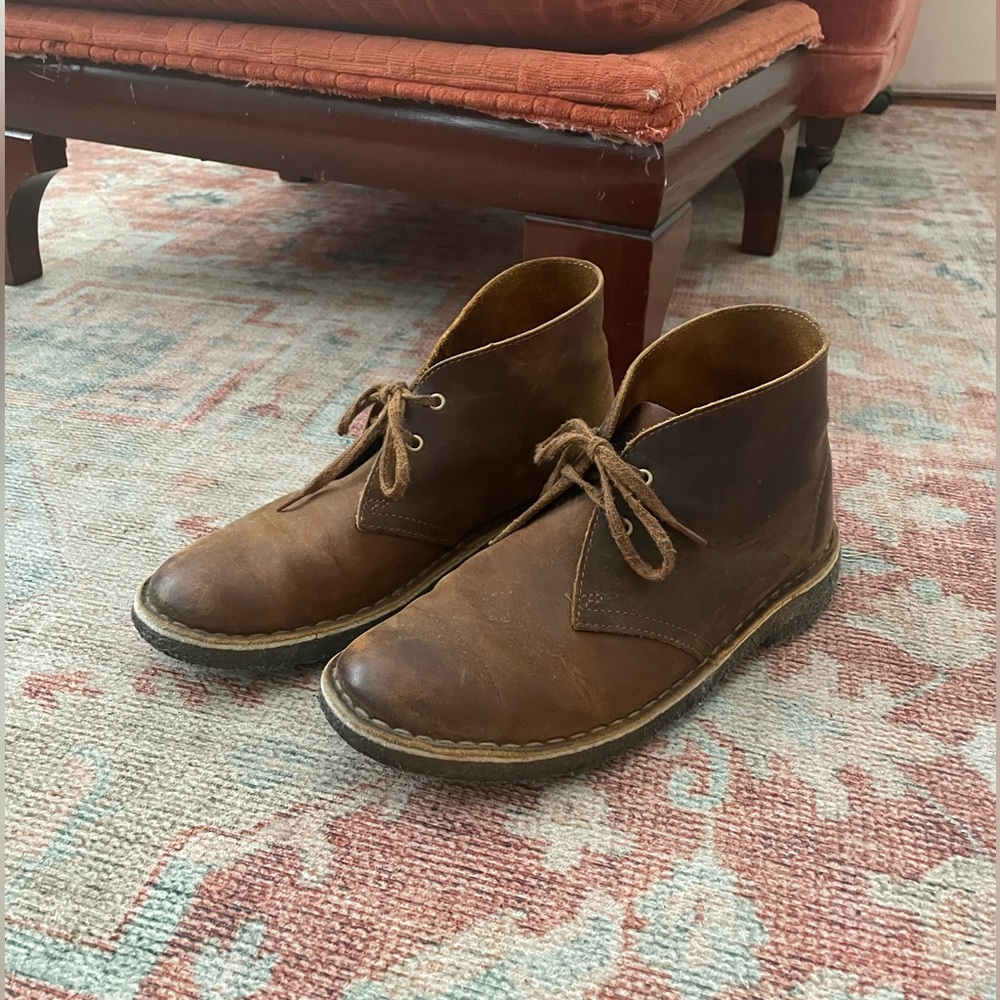 Clark’s Original Desert Boot Women’s 8